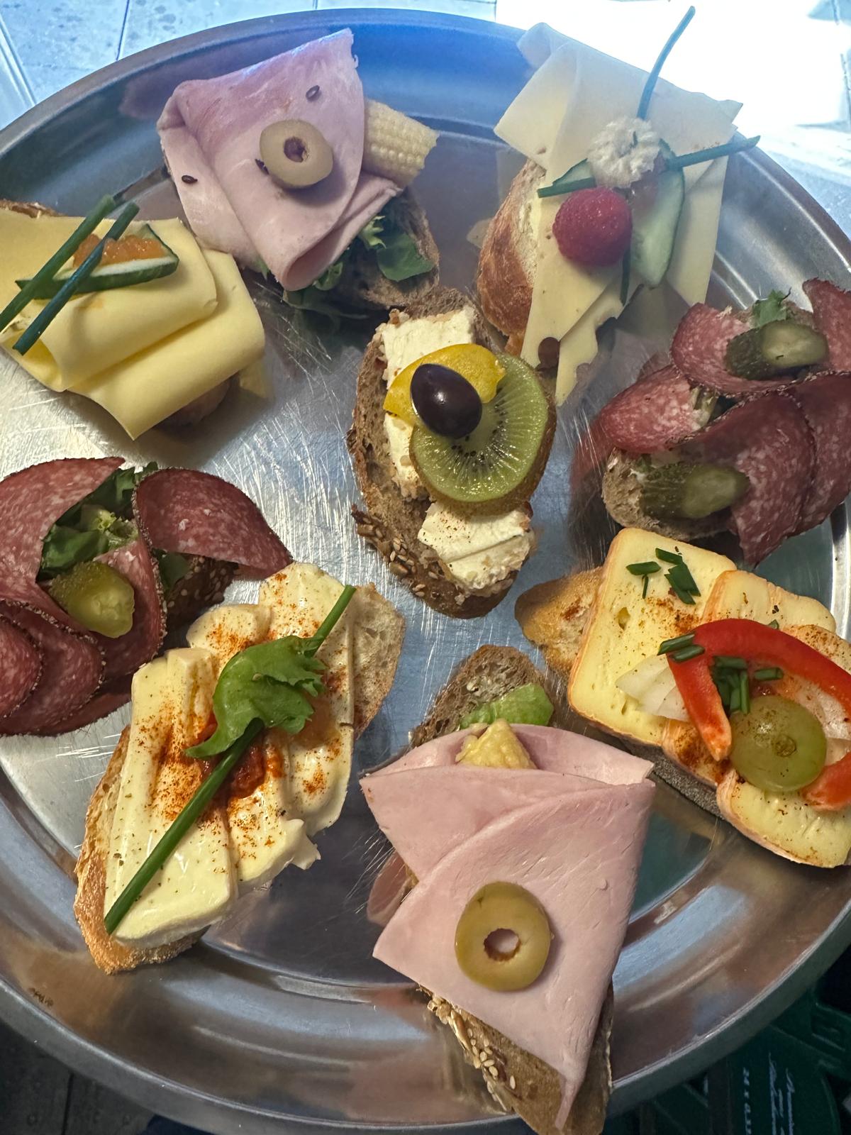 Speisen in Monbachtal